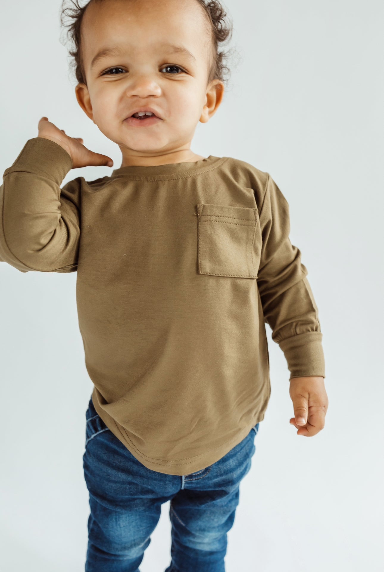 Moss bamboo pocket tee