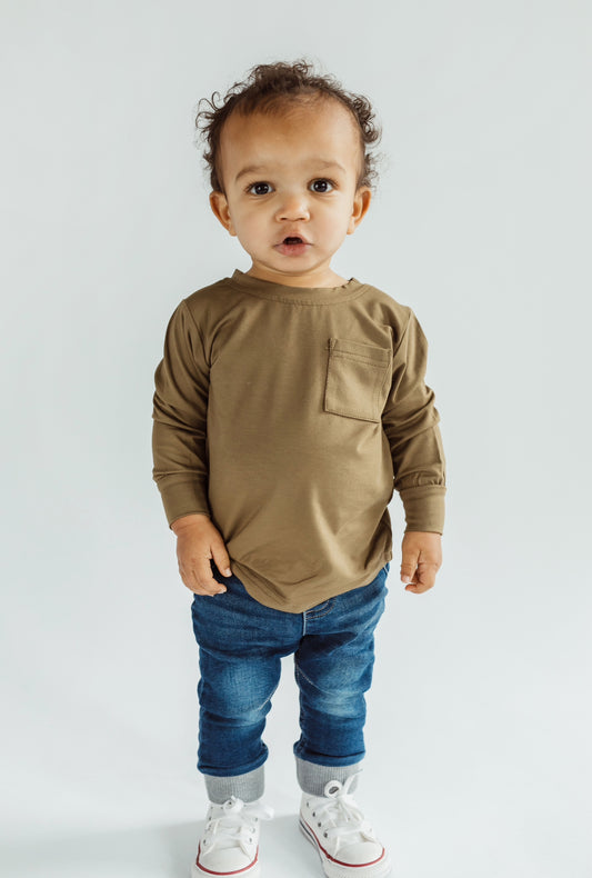 Moss bamboo pocket tee