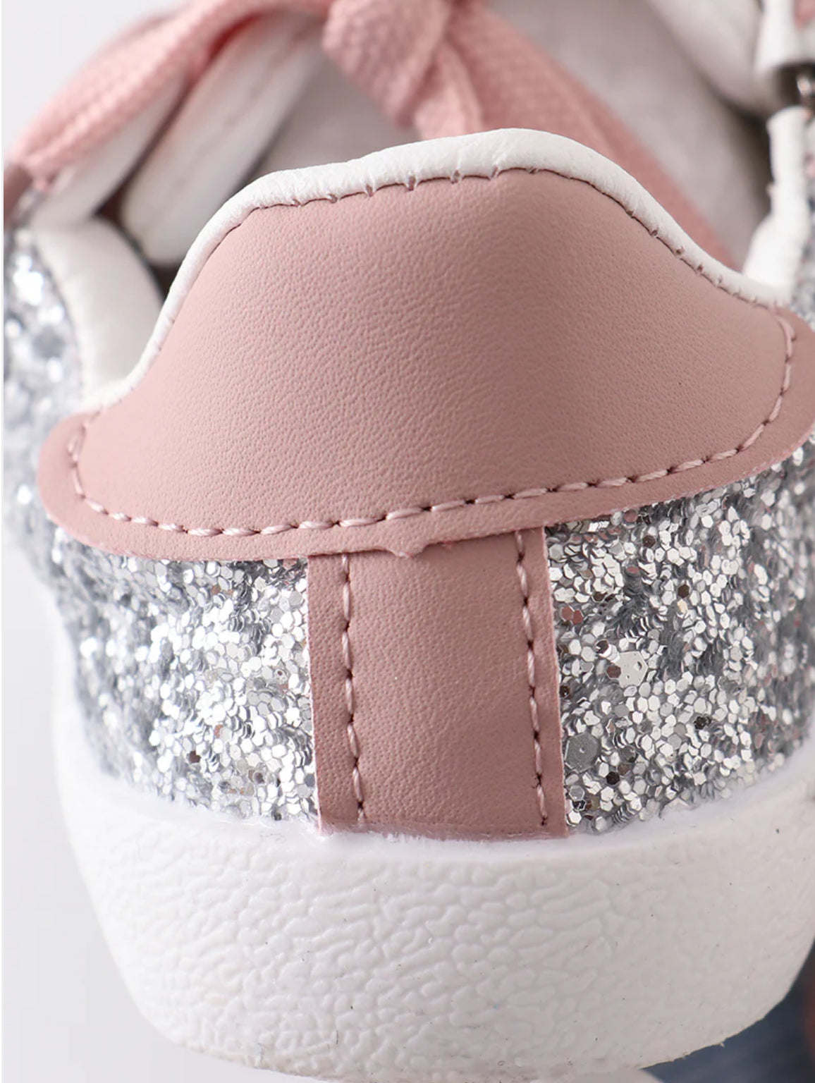 Sz 8 Mauve sparkle sneaker