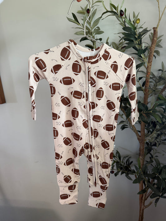 Touchdown bamboo romper pajama